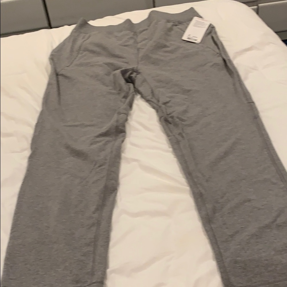 Lululemon Cross Cut Pant Size XXL